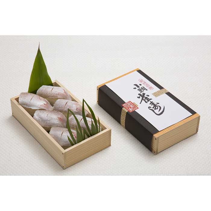 小鯛 雀寿司 | 和歌山県 和歌山市 和歌山 ふるさと 納税 支援品 返礼品 お取り寄せグルメ お取り寄せ 取り寄せ グルメ 寿司 すし スシ ご当地グルメ ご当地 特産品 郷土料理 鯛 たい タイ お寿司 おすし 食品 食べ物 おいしい 美味しい