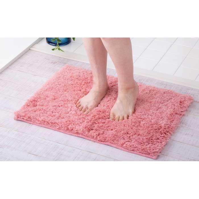 【ふるさと納税】ふわふわコスモトロン吸水速乾バスマット３０mmコーラルピンク　縦４５cmX横６０cm｜和歌山県海南市 9,450円