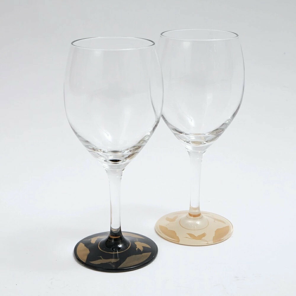 【ふるさと納税】［選択可能］みよし漆器本舗 紀州塗り ぬりもん de Verre ワイングラス 蒔絵 万葉鶴 300ml | グラス 食器 テーブルウェア 日用品 人気 おすすめ おしゃれ 送料無料｜和歌山県海南市