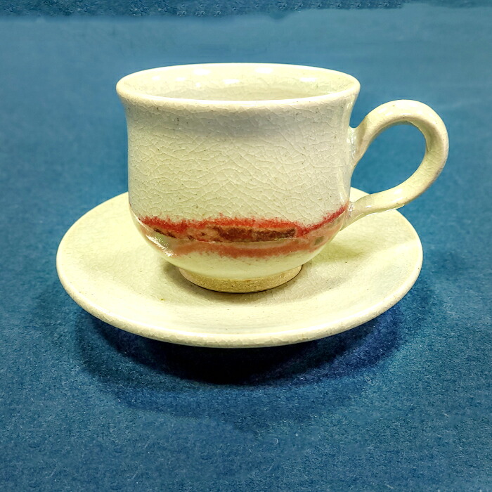 【ふるさと納税】 雪舟焼 コーヒーカップ ソーサー セット 雲模様赤色 和陶器 陶器 コップ 受け皿 ギフト プレゼント 贈答 贈り物 8,640円