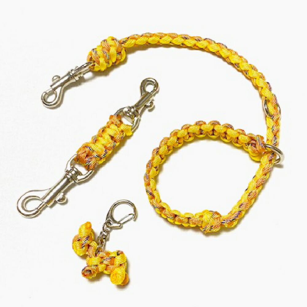 【ふるさと納税】愛犬さんのおほっつき歩くすっぽ抜け押しとどめる！ 首飾りと馬具を繋ぐ合わせ目先んじる（平編み・標準尺度）＆愛犬さんと占有者さんを繋ぐリーシュ（補欠選手耐久性手）書き割り お一揃いのわんこキーホルダー付き添い人 14珊 小型犬～中型犬用 愛玩動物装置 犬装置 倉敷市 貨物輸送無料