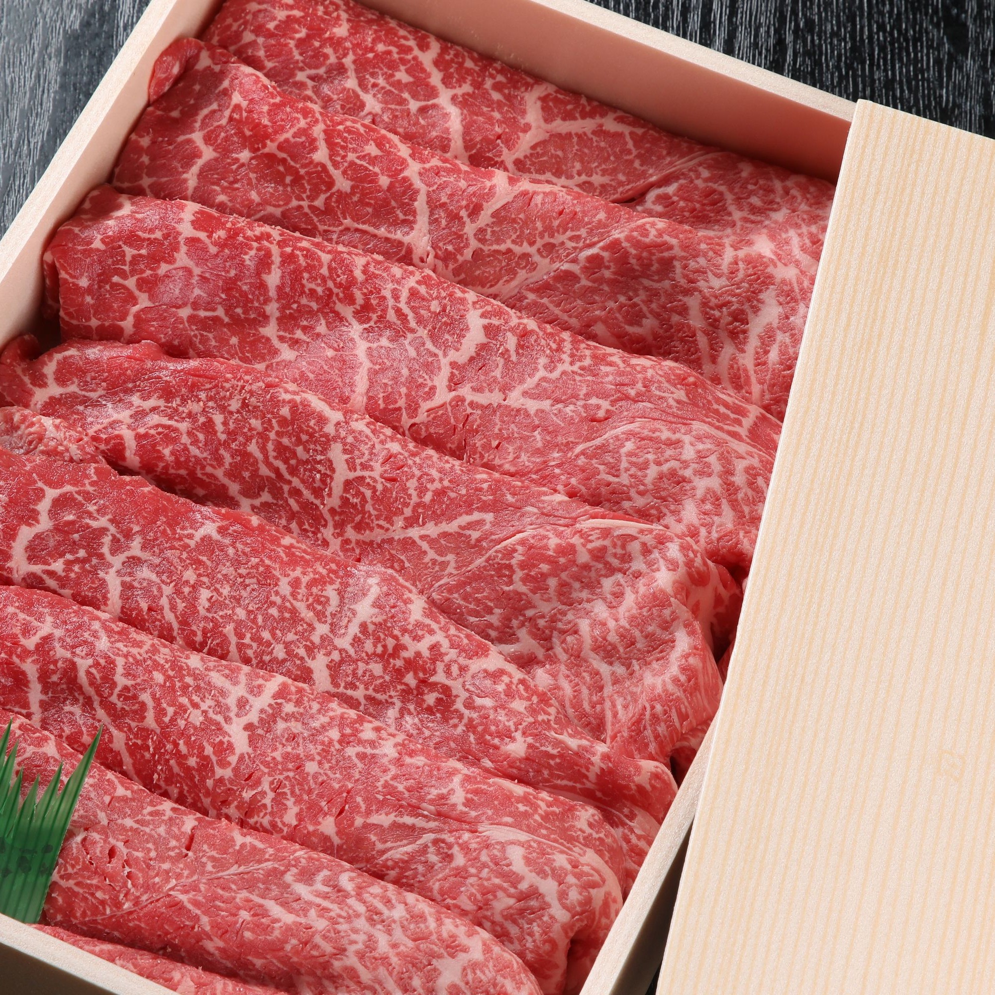 【ふるさと納税】黒瀬牛 すき焼き用　1kg【配達不可：北海道・沖縄・離島】｜広島県東広島市