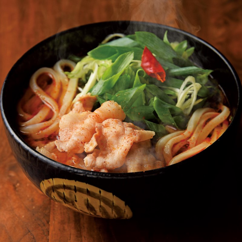 【ふるさと納税】神楽門前湯治村 元祖うまから 冷凍夜叉うどん 4個セット 麺類 　お届け：2022年1月下旬以降のお届けとなります