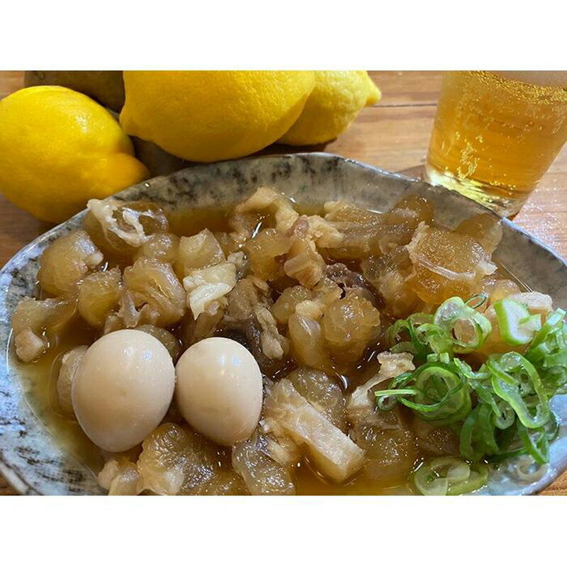 【ふるさと納税】訳あり 簡易包装 店長自慢の牛アキレス（牛すじ）煮込み 合計約900g (約150g×6パック) 山口県 宇部市 老舗 居酒屋 地元 人気 おばんざい 冷凍 真空パック 急速冷凍 うずら 卵 玉子 たまご 酒 おつまみ 一番 人気 醤油 ベース ビール 自然 解凍 湯せん 品質