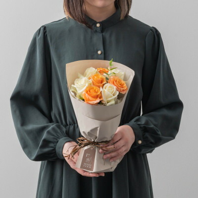 【ふるさと納税】ホシファーム フラウンス胸花 白いことオレンジ色 8本【送りとどける不可一画：離島】【1465230】