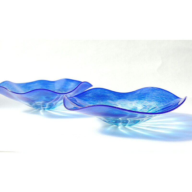 【ふるさと納税】＜硝子執筆者 池本美和＞ありの実皿鉢「Ringing Blue」2個 吹き硝子 琉璃 硝子 どんぶり鉢 書き割り 池本美和 差し上げ物 差し上げ物 F6L-478var