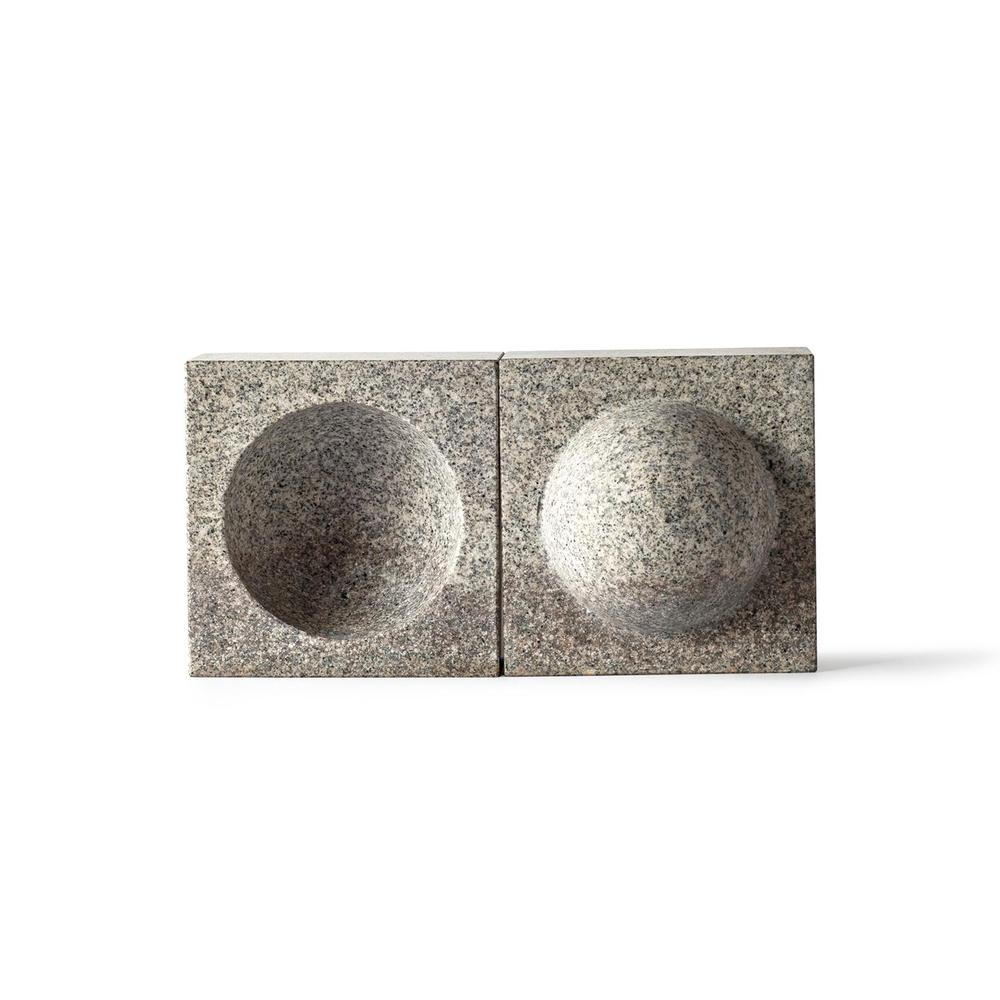 【ふるさと納税】TY BOOKSTAND / sabi｜山本忠司氏目論むの庵治石ブックエンド | 文房具 雑貨 日装置 一般受け おすすめ 貨物輸送無料