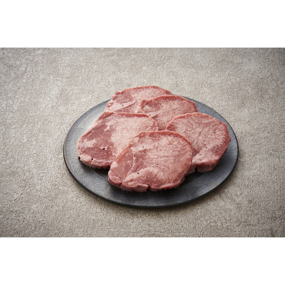【ふるさと納税】オリジナルスパイスで仕上げた 厚切り牛タン 1000g | 肉 お肉 にく 焼肉 牛肉 タン 牛タン スパイス 厚切り 食品 人気 おすすめ 送料無料 ギフト