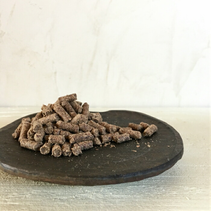 【ふるさと納税】無添加ドッグフード:しかにくペレット(100g×2パック)鹿肉 ペットフード ジビエ 愛犬 イヌ用 いぬ 犬 ドライフード 手作り 健康 おやつ トッピング ぺれっと 国産 高品質 プレゼント 高知県 高知 土佐清水 故郷納税 ふるさとのうぜい 返礼品【R00319】|高知県土佐清水市