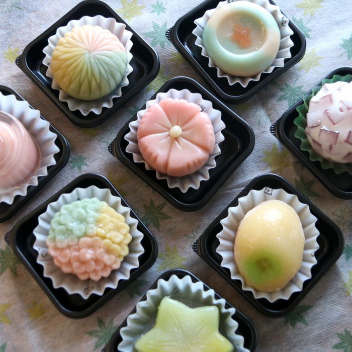 市場 ふるさと納税 四季の定期便 和菓子 送料無料 武市神栄堂 おやつ 季節の上生菓子 冷凍便 スイーツ