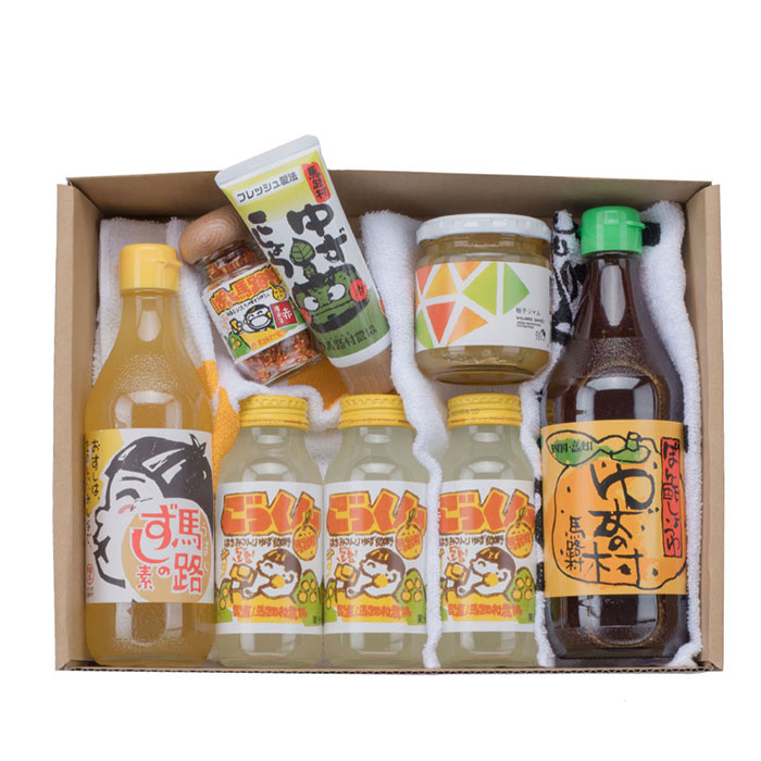 【ふるさと納税】 ゆずお試しセット ゆず 柚子 調味料 ジュース フルーツジュース  ゆずジュース 有機 オーガニック お中元  お歳暮 母の日 父の日 ギフト 贈答用 のし 熨斗 産地直送 送料無料 高知県 馬路村[509]