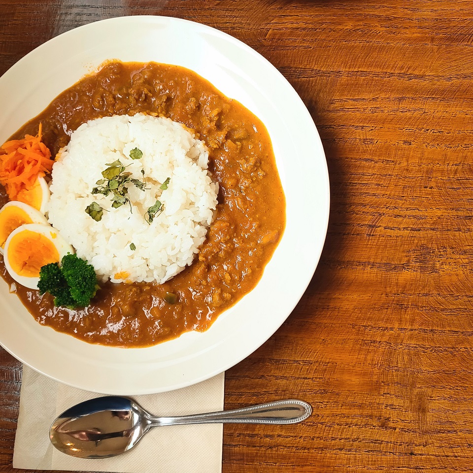 【ふるさと納税】 カレー 3種6食セット 冷凍 レトルト レトルトカレー 野菜カレー 冷凍惣菜 冷凍カレー ご当地カレー ギフト 贈り物 プレゼント 自宅用 おかず 惣菜 ごはんのお供 グルメ 高知県 黒潮町｜高知県黒潮町