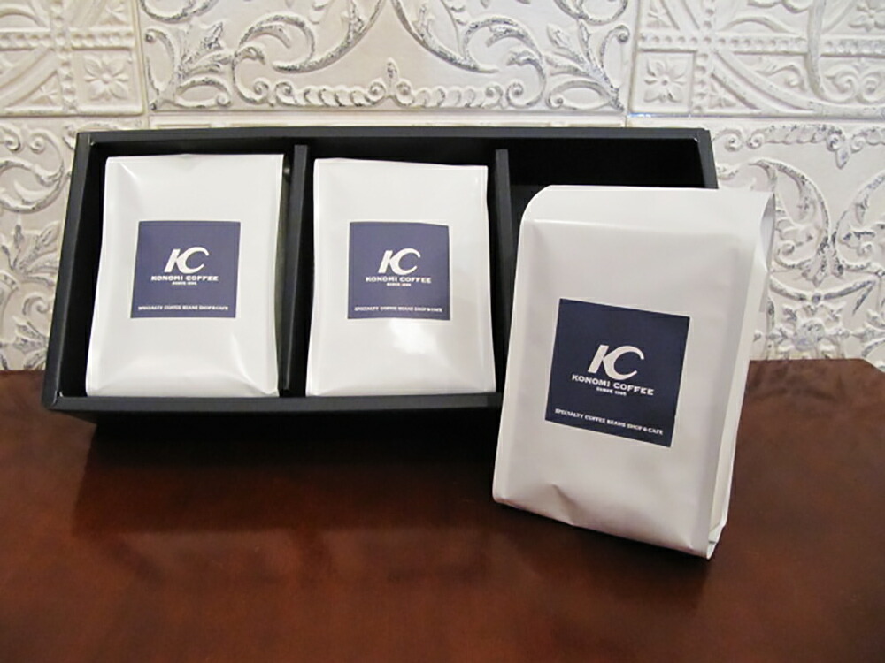 【ふるさと納税】店主こだわりのレギュラーコーヒー3種セット【豆タイプ】3種類×各1袋200g×3袋おまかせセレクトコーヒー豆飲み比べ送料無料