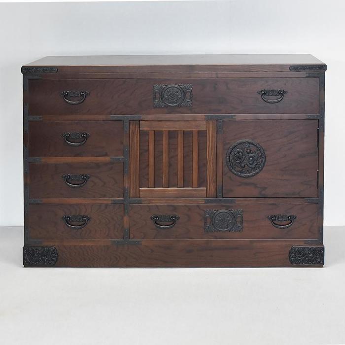 からくり 小引き出し 箪笥 チェスト 隠し収納 木製 桐⁇ 金具 和風 民芸調 からくり 小引き出し 箪笥 チェスト 隠し収納 木製 桐⁇ 金具