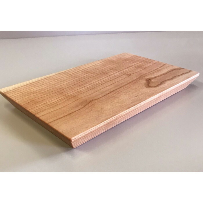 【ふるさと納税】【ブラックチェリー材一枚板のカッティングボード・まな板　25ｃｍ】キッチン用品 台所 新築 引っ越し プレゼント 贈り物 母の日 父の日 誕生日 MUKU屋 MUFactory｜福岡県大川市