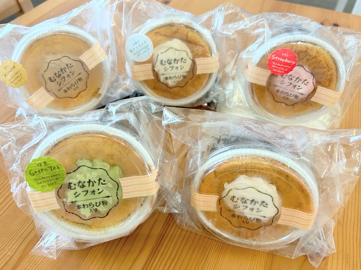【ふるさと納税】わらび餅粉のシフォンケーキ 【Cafe&Lunch Smile】_HA1532 送料無料おやつ お菓子 ご褒美 贈り物 団らん プレゼント お土産 洋菓子 ティータイム｜福岡県宗像市