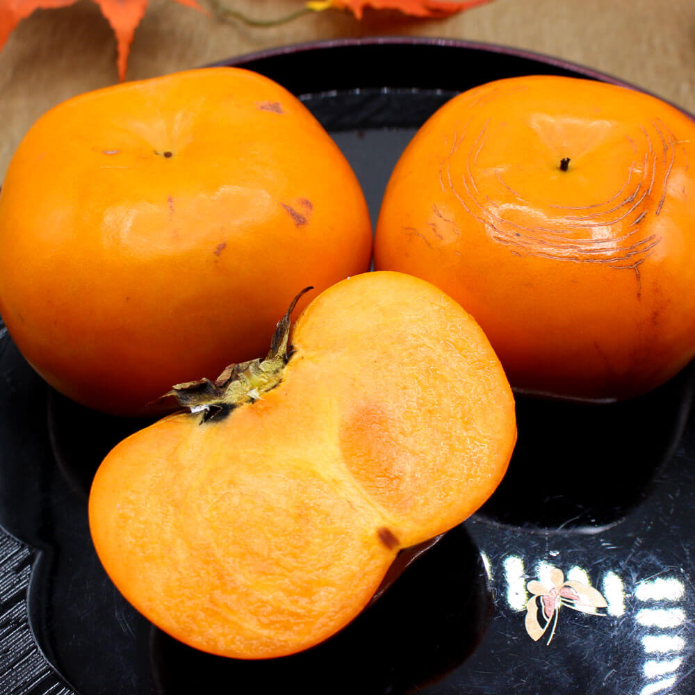 【ふるさと納税】＜予約＞福岡県ブランド柿「秋王」約1.2kg 3Lサイズ 4玉入り 【2025年10月下旬～11月下旬発送予定】 かき カキ 柿 果物 フルーツ 旬 お取り寄せ 国産 福岡県 九州 冷蔵配送 送料無料