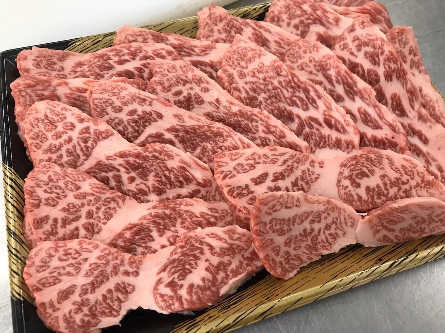【ふるさと納税】数量限定 博多和牛 ロース 焼肉 500g 川崎町 肉 博多和牛 ステーキ 冷凍 牛肉 赤身 和牛 国産 惣菜 ジューシー パック 肉汁 博多和牛 ブランド 贅沢 贈り物 福岡 川崎|福岡県川崎町
