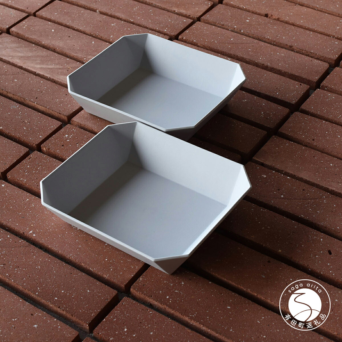 【ふるさと納税】1616/ TY Square Bowl 184 Grey 2個仕掛ける【1616/arita japan】有田焼 食器 器 鉢 中鉢 真四角 どんぶり鉢 薄墨色 分かりやすい A27-22
