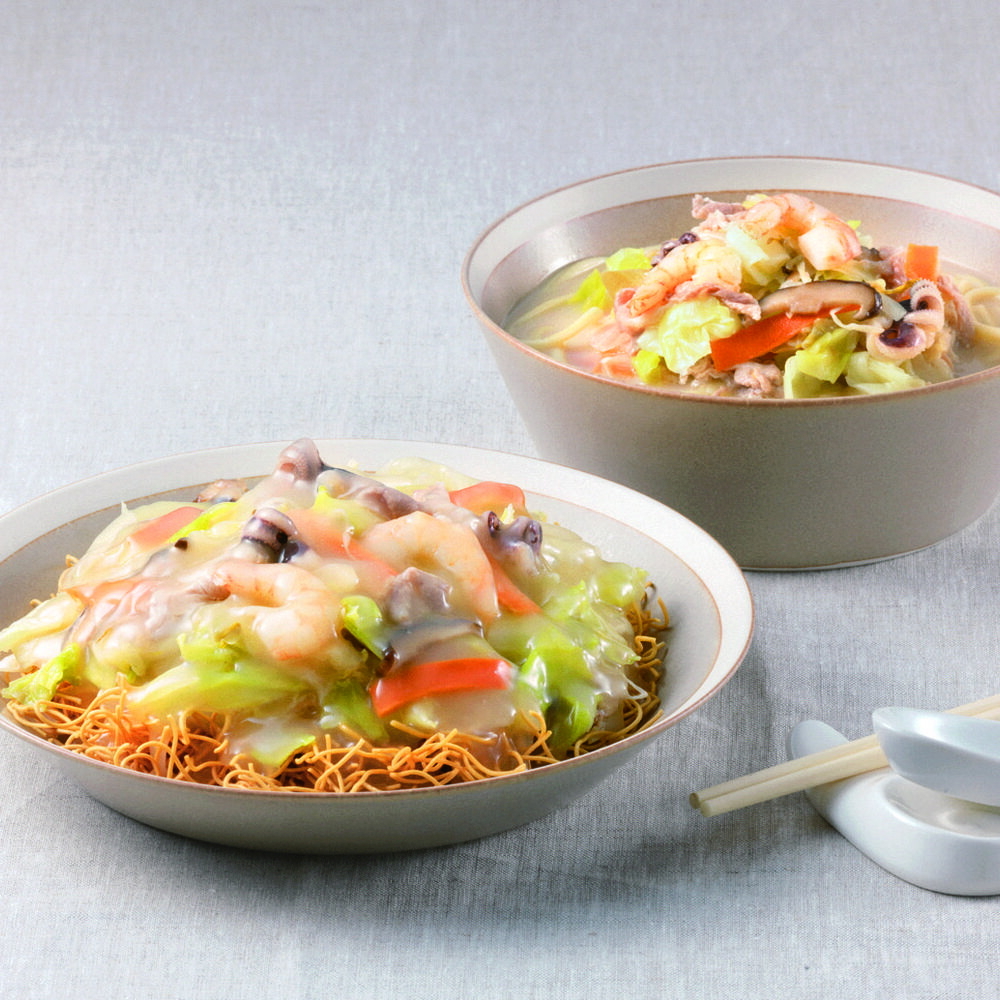 【ふるさと納税】【全3回定期便】具材付き!長崎ちゃんぽん（350g×2袋）・皿うどん（263g×2袋） 各2人前 ×3回 あんかけ 野菜 キャベツ 豚肉 お肉 エビ イカ 具材付き チャンポン 揚麺 冷凍 長崎県 長崎市 送料無料
