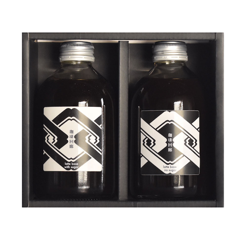 【ふるさと納税】 ラテベース ギフトセット 無糖 加糖 各250ml×1本 合計2本 500ml 2種類 セット コーヒー 珈琲 焙煎 ラテ カフェラテ コーヒー飲料 飲料 ボトル 珈琲回廊 熊本県 常温 送料無料