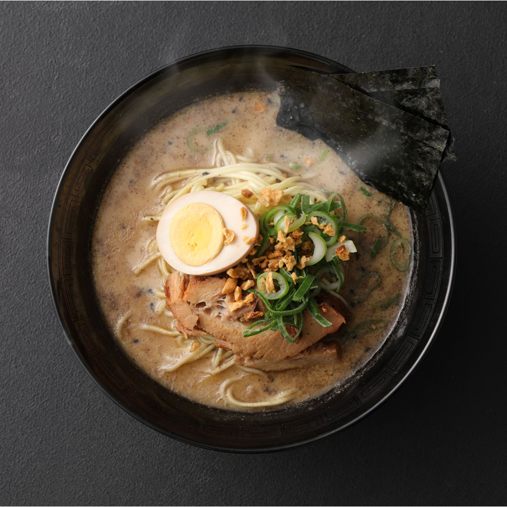 地元で愛されている濃厚な旨みの熊本豚骨ラーメン お店で手作り 本物の味を冷凍便でお届けします 送料無料食品 新型コロナ支援 熊本の事業者を応援 焼きのり ふるさと納税 冷凍 ラーメン 4食入 豚骨 熊本ラーメン 生ラーメン 濃厚豚骨 熊本 黒龍紅 焦がし