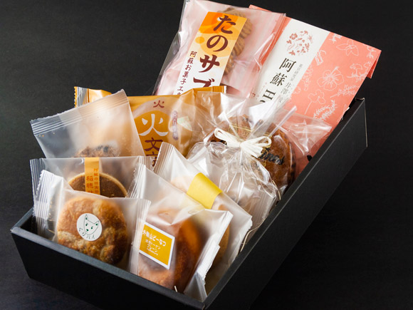 楽天市場 ふるさと納税 阿蘇 一の宮 名店 スイーツ 詰め合わせ セット クッキー 焼き菓子 9種 紅茶 洋菓子 おやつ お取り寄せ ギフト 贈り物 お祝い お返し 熊本県阿蘇市