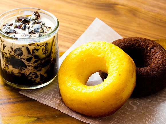 ふるさと納税 カフエジェリーと焼きドーナツの仕掛ける Lapsonmexico Com