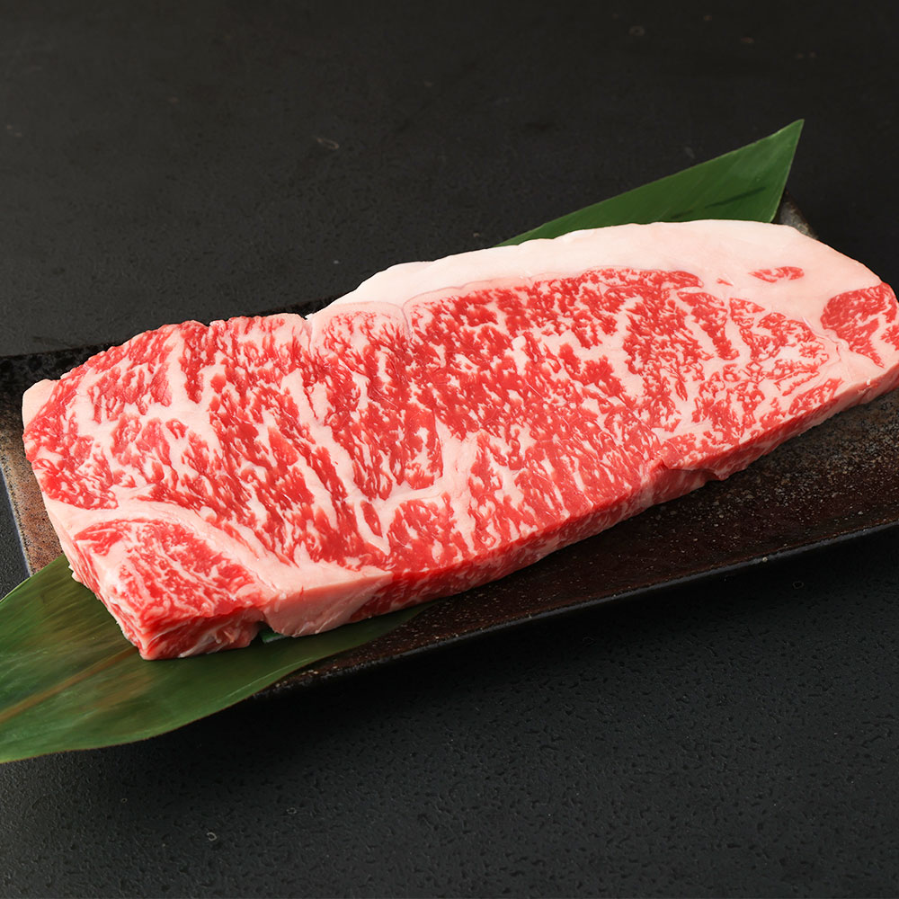 【ふるさと納税】＜選べる 定期便＞くまもとあか牛 サーロイン 約250g/約500g/約1kg/約1.5kg/約2kg 1枚 250g 1～8枚 ソース 付き 霜降り 肉 牛肉 赤牛 国産 冷凍 熊本県 高森町 送料無料