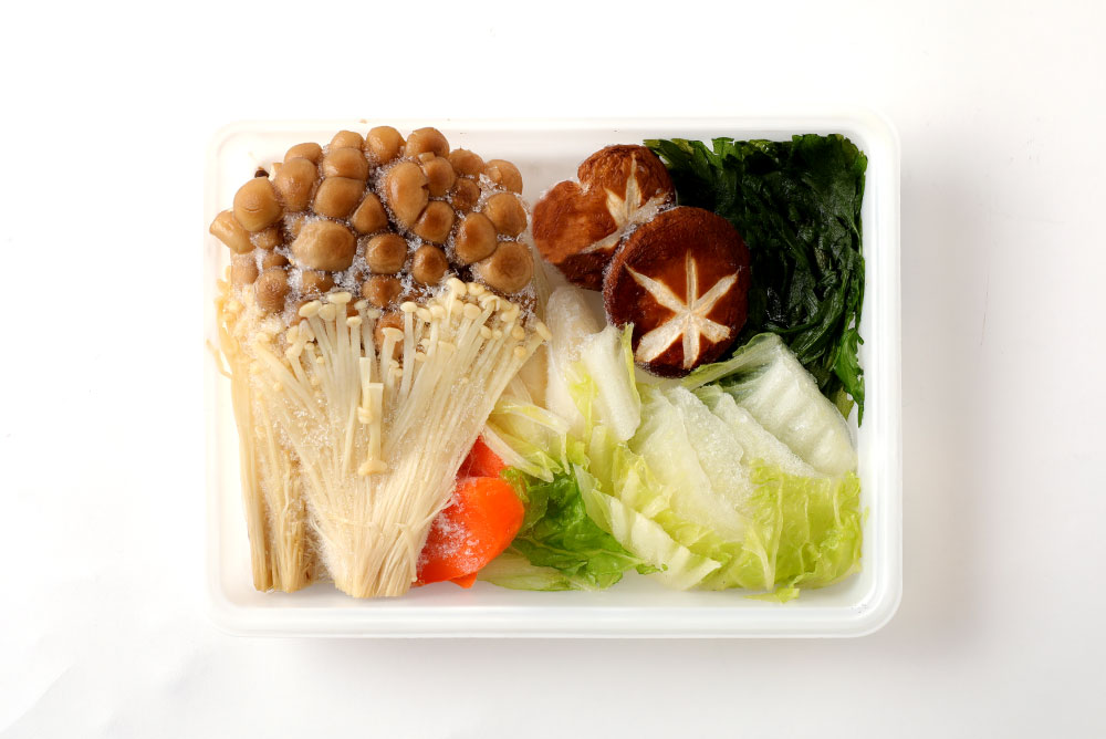 50 Off 豊後牛 肩肉 すき焼き用 600g 野菜 セット 総重量約850g 牛肉 白ネギ 春菊 しめじ えのき茸 人参 椎茸 白菜 すきやき お肉 冷凍 国産 大分県産 九州 大分県豊後大野市 驚きの値段 Madah Kemdikbud Go Id