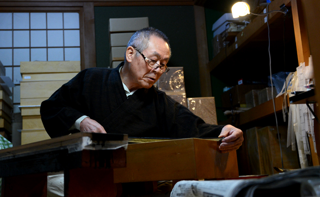 ぬか漬け用くりぬき杉桶＜中サイズ 調理器具・製菓器具