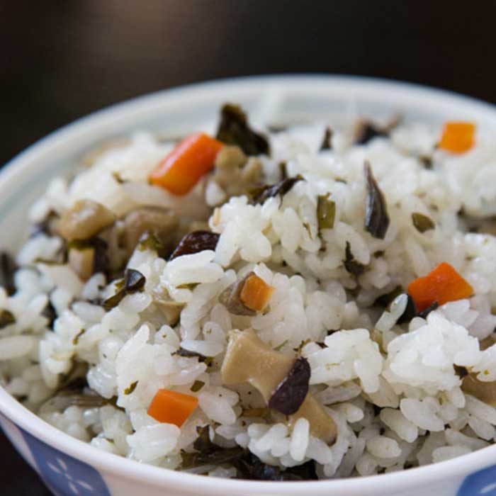 レビューで送料無料 楽天市場 ふるさと納税 くさぎ菜めしの素 130g 6袋 簡単 炊き立てご飯に混ぜるだけ 宮崎県椎葉村 最新コレックション Lexusoman Com