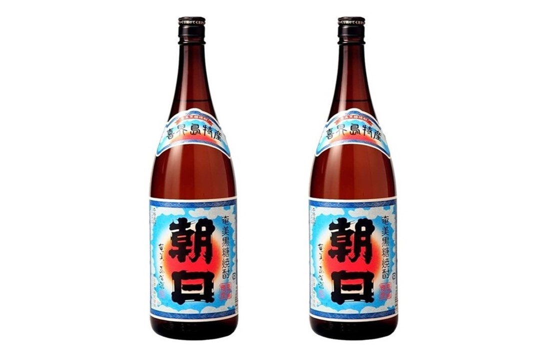 楽天市場】【ふるさと納税】黒糖焼酎一升瓶2本セット（朝日・しまっちゅ伝蔵） : 鹿児島県喜界町