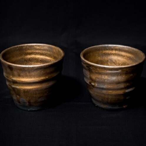 【ふるさと納税】【datta.沖縄南の島陶器作り細工所】金ロックカップペアセット