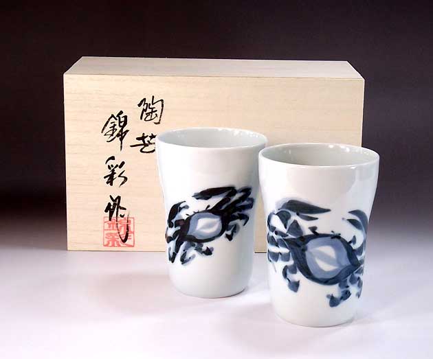 陶器焼酎グラス・ロックグラス有田焼 染付蟹絵焼酎カップ・ペア 陶芸作家 藤井錦彩 作｜有田焼陶芸家　藤井錦彩
