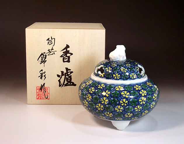 SALE／56%OFF】 有田焼 伝統工芸染錦小花文様香炉陶芸作家 藤井錦彩 作 インテリア小物・置物