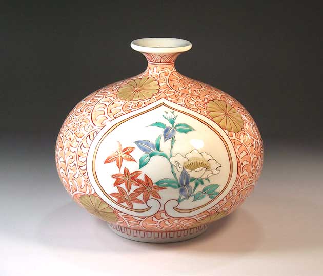 有田焼・言い慣わし芸術・総墨付き染錦金彩菊唐草割山茶花絵飾りつけ花立て陶器作り絵書き 藤井錦彩 作