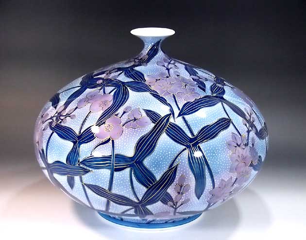 有田焼・言い慣わし芸術・総墨付き金彩釉裏紅水花草絵飾りつけ花立て陶器作り絵書き 藤井錦彩 作