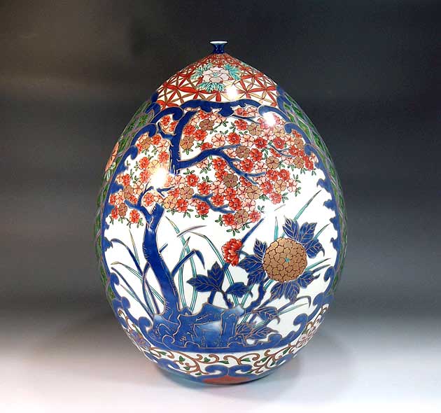 有田焼・言い慣わし芸術・総墨付き古伊万里表現スタイル金彩桜名取り草絵飾りつけ花立て陶器作り絵書き 藤井錦彩 作