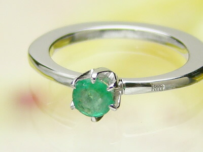 誕生祝い お子様の将来の夢を叶えるお守りベビーリング 出産祝いキッズ ベビー マタニティ ドリーム K10ホワイトゴールド エメラルド 出産記念 ファセット 出産祝い ギフト 刻印できるサイズの大きなベビーリング ベビーリング 出産祝い ベビーリング屋さん リングに両面