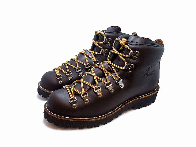 danner mountain light gore tex