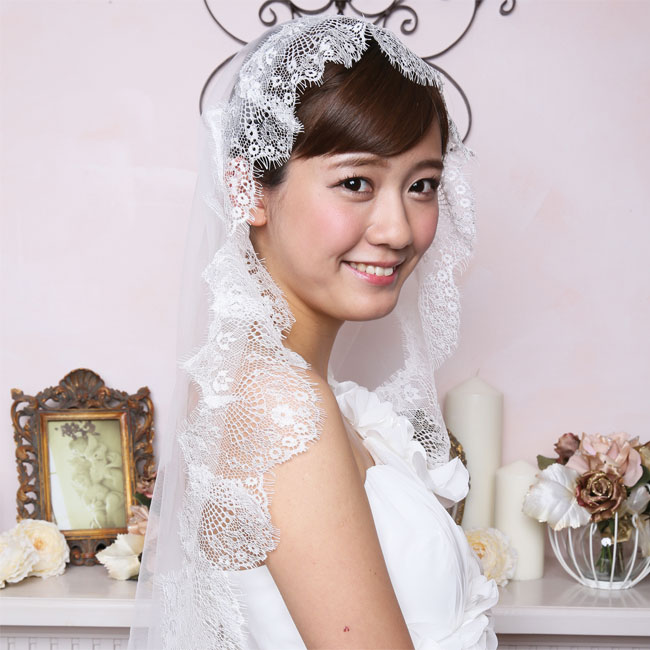 楽天市場 マリアベールセミロング丈 レース縁取り 上品 ウエディング エレガント 花レース 結婚式マリアベール サイズ セミロング丈 長さ 210cm 幅 150cm ファクトリーダイレクト ラボ