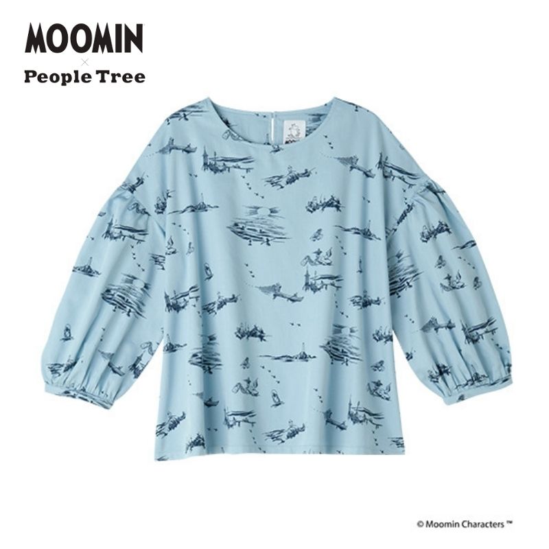 People Tree &times; Moomin オーガニックコットン バルーンスリーブ ブラウス 「ムーミンパパ海へ行く」 ブルー系 (M／L)｜フェアリーチェＰｌｕｓ