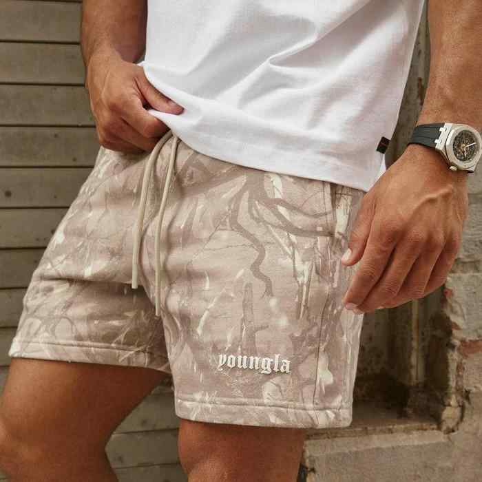 メンズ ショーツ 迷彩 枯葉風 夏用 レトロ アルファベットプリント ゆったり カジュアル フィットネス ビーチパンツ ハーフパンツ スポーツウェア 軽量 通気性 吸湿速乾画像