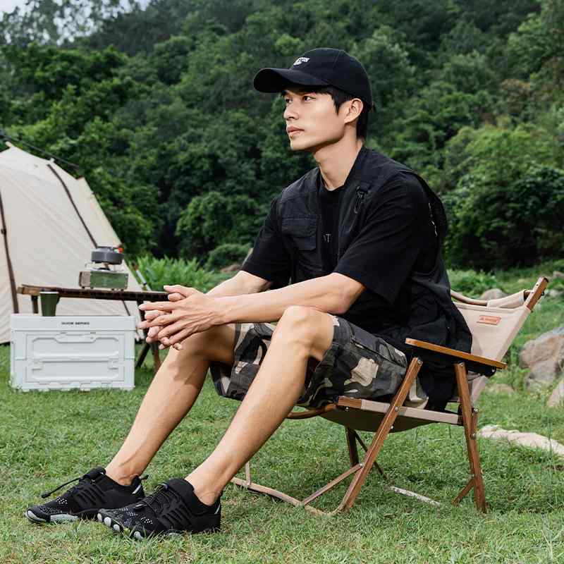 シューズ メンズ アウトドア 渓流 速乾 軽量 防水 五本指 シュノーケリング 登山 ビーチ グリップ クッション 通気性 伸縮