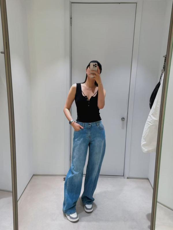デニムパンツ ワイドレッグ 水洗加工 秋 カジュアル コットン ストレッチ リラックスフィット 普段使い レイヤリング トップスコーデ 16,050円