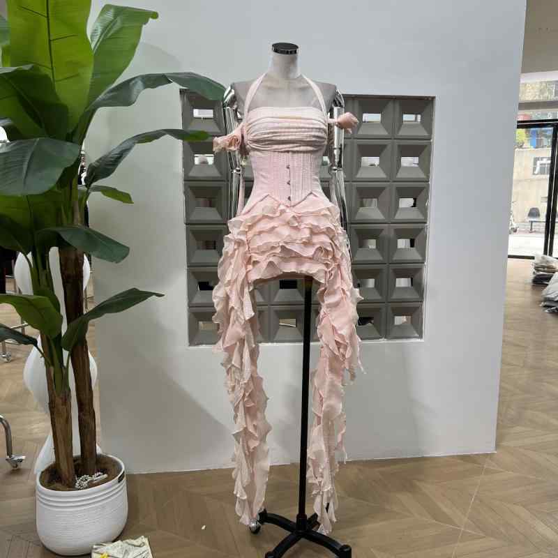 レディース 春夏 ストラップレス 衣裳 書き割り フリンジ シュロの葉 不規則さ 裳裾 揺れる  下着類さる股引き 酉の方角三尺帯 軽さ 原料品 愛くるしい 表現スタイル