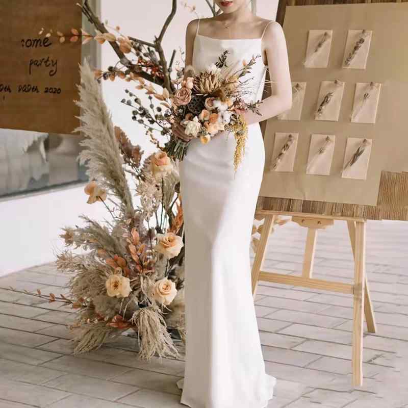 ウェディングドレス レディース サテン シンプル スリムシルエット エレガント 新婦用 結婚式 旅行撮影 歓迎パーティー イブニングドレス 軽量 伸縮性