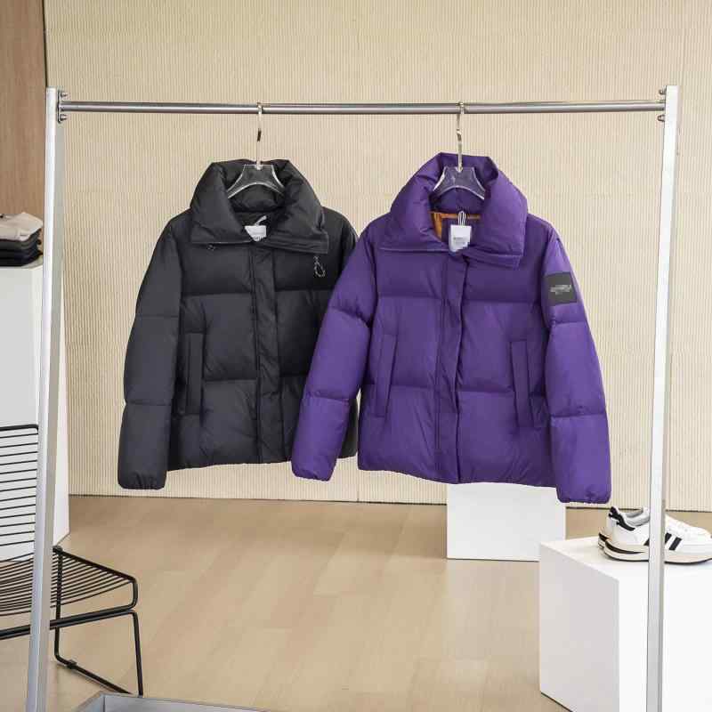 羽?服?克女