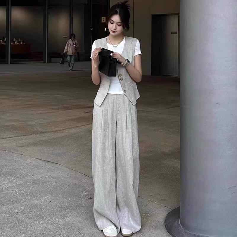 レディース 夏 無袖 ベスト ワイドパンツ セットアップ 3点組 スリム 効果 若返り ファッション カジュアル 普段使い 軽量 涼しい シルエット 調整